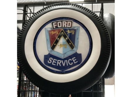 Ford Crest Light-Up Tyre-Sign