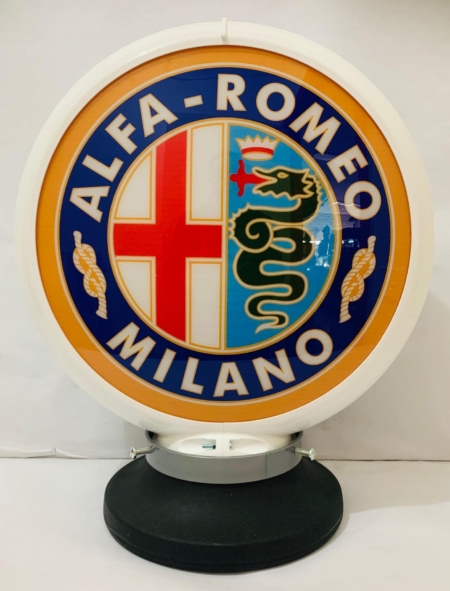Alfa-Romeo Bowser-Globe & Base