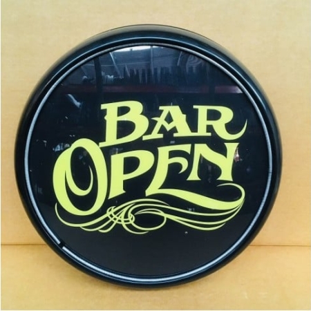 Bar-Open Plastic Wall-Mounted Light